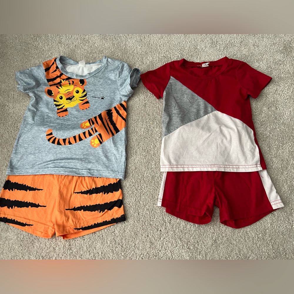 2 sets of 2 pc ouutfit sets kids